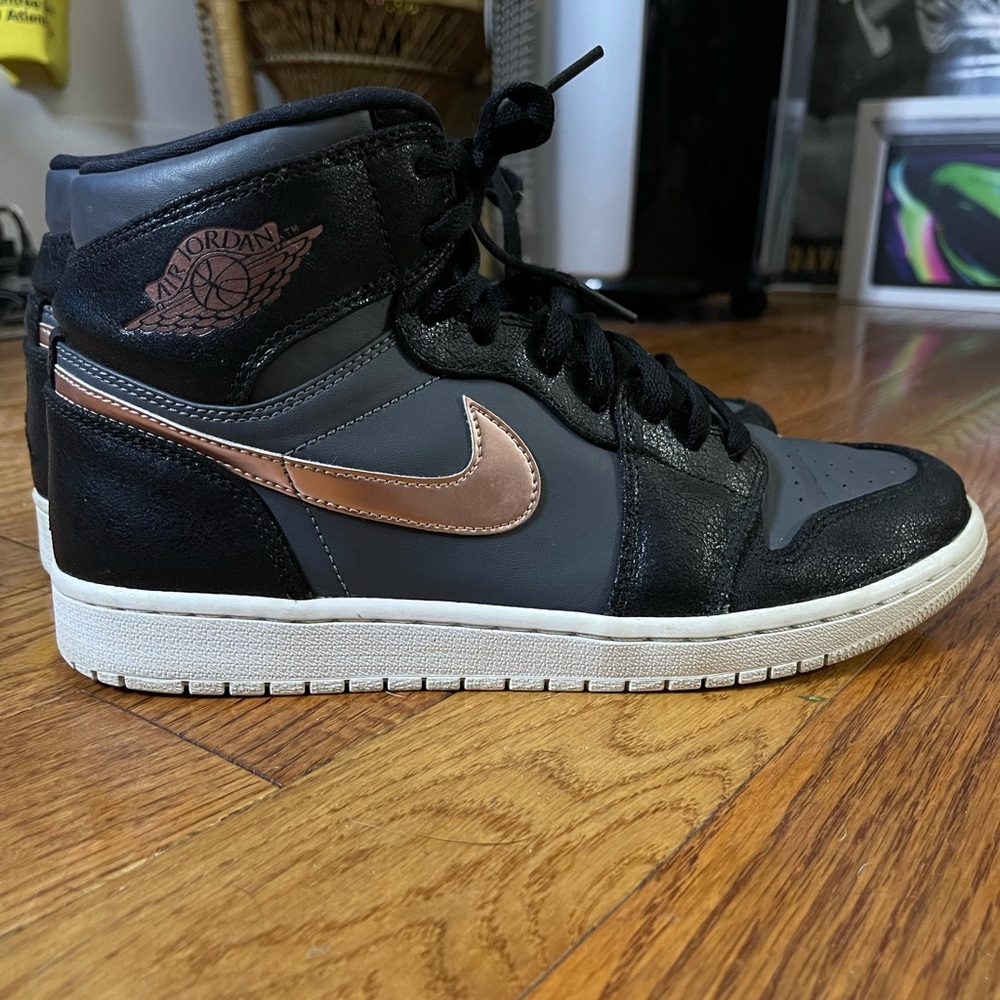 Jordan 1 - Picture 8 of 9